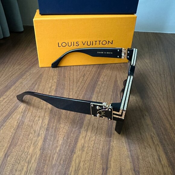 Louis Vuitton Black Sunglasses with Gold Accents - Picture 2 of 5